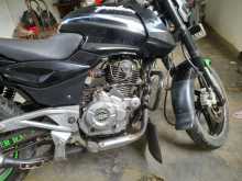 Bajaj Pulsar 180 2014 Motorbike