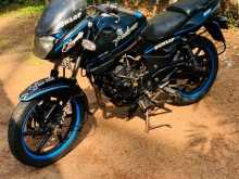 Bajaj Pulsar 200 2009 Motorbike