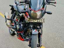 Bajaj Pulsar 200 2010 Motorbike