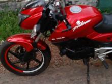 Bajaj Pulsar 200 2013 Motorbike