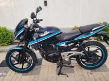 https://riyasewana.com/uploads/bajaj-pulser-200-241915104162.jpg