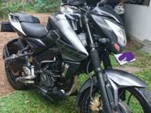 https://riyasewana.com/uploads/bajaj-pulser-200-261123232002.jpg