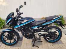 https://riyasewana.com/uploads/bajaj-pulser-200-301011114742.jpg