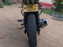 https://riyasewana.com/uploads/bajaj-pulser-200-51734544102.jpg
