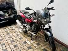 https://riyasewana.com/uploads/bajaj-pulser-200-611302613244.jpg