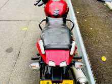https://riyasewana.com/uploads/bajaj-pulser-200-68220913824.jpg