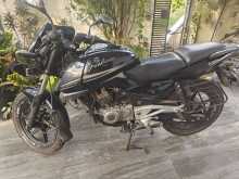 Bajaj Pulsar 220S 2012 Motorbike