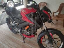 Bajaj Pulsar NS200 2017 Motorbike