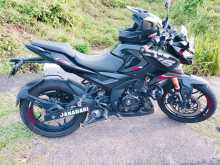 Bajaj Pulsar N160 Premium 2026 Bus