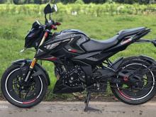 Bajaj Pulsar N160 Premium 2025 Motorbike