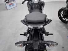 https://riyasewana.com/uploads/bajaj-pulser-n160-2419525713984.jpg
