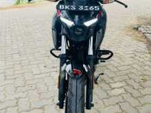 Bajaj Pulsar N160 2025 Motorbike
