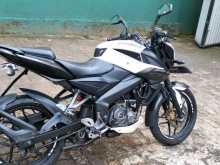 https://riyasewana.com/uploads/bajaj-pulser-ns-131038111426.jpg