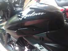 https://riyasewana.com/uploads/bajaj-pulser-ns160-29060713694.jpg