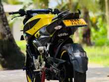 https://riyasewana.com/uploads/bajaj-pulser-ns200-415133613083.jpg