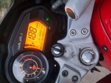 https://riyasewana.com/uploads/bajaj-pulser135ls-41648546955.jpg