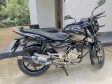 https://riyasewana.com/uploads/bajaj-pulser150-1811590622792.jpg