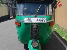https://riyasewana.com/uploads/bajaj-ql-4-12130342634612.jpg