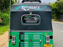 https://riyasewana.com/uploads/bajaj-r-e-271354594302.jpg
