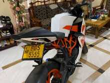 Bajaj RC 200 2019 Motorbike