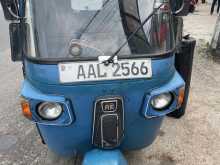 Bajaj RE 205 2013 Three Wheel