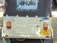 https://riyasewana.com/uploads/bajaj-re-101404304722.jpg