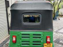 https://riyasewana.com/uploads/bajaj-re-1017415022023.jpg