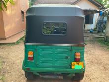 https://riyasewana.com/uploads/bajaj-re-1019144010334.jpg