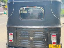 https://riyasewana.com/uploads/bajaj-re-111100526554.jpg