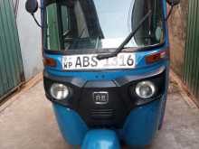 Bajaj RE 2018 Three Wheel