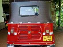 https://riyasewana.com/uploads/bajaj-re-111447164232.jpg