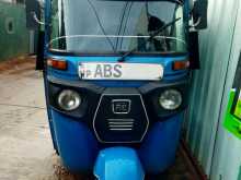 Bajaj RE 2018 Three Wheel