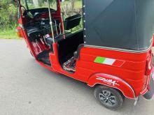https://riyasewana.com/uploads/bajaj-re-119465424031.jpg