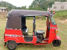 https://riyasewana.com/uploads/bajaj-re-121026066655.jpg