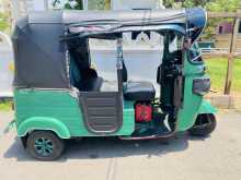 https://riyasewana.com/uploads/bajaj-re-1213121822553.jpg