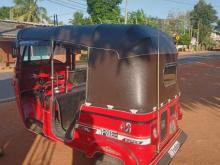 https://riyasewana.com/uploads/bajaj-re-121316176586.jpg