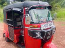 Bajaj RE 2018 Three Wheel