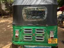 https://riyasewana.com/uploads/bajaj-re-1222504522952.jpg