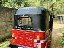 https://riyasewana.com/uploads/bajaj-re-129024824103.jpg