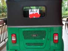 https://riyasewana.com/uploads/bajaj-re-12911354242.jpg