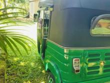 https://riyasewana.com/uploads/bajaj-re-1310130124343.jpg