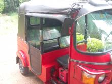 https://riyasewana.com/uploads/bajaj-re-1310535117385.jpg