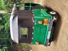 https://riyasewana.com/uploads/bajaj-re-13825014842.jpg