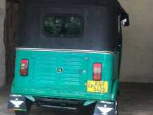 https://riyasewana.com/uploads/bajaj-re-141101164493.jpg
