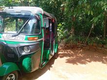 Bajaj RE 2015 Three Wheel