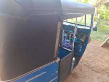 https://riyasewana.com/uploads/bajaj-re-14805014813.jpg