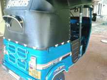https://riyasewana.com/uploads/bajaj-re-151112504372.jpg