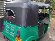 https://riyasewana.com/uploads/bajaj-re-152045054042.jpg