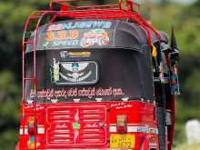 https://riyasewana.com/uploads/bajaj-re-152145584672.jpg