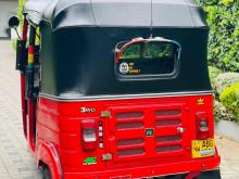 https://riyasewana.com/uploads/bajaj-re-1611122624942.jpg